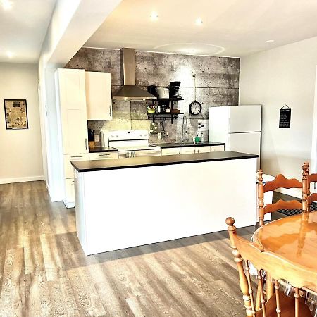 Sutton - Condo Au Coeur Du Village المظهر الخارجي الصورة