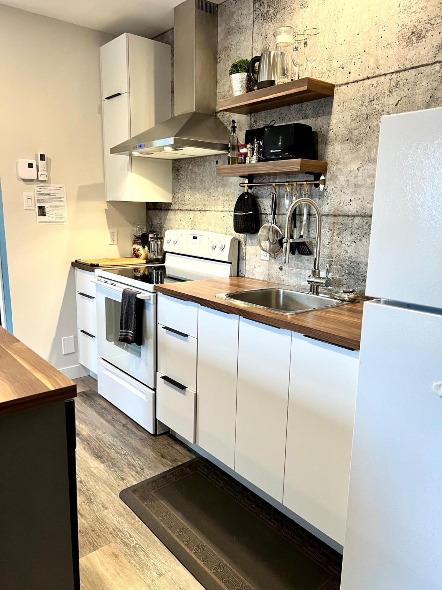 Sutton - Condo Au Coeur Du Village المظهر الخارجي الصورة